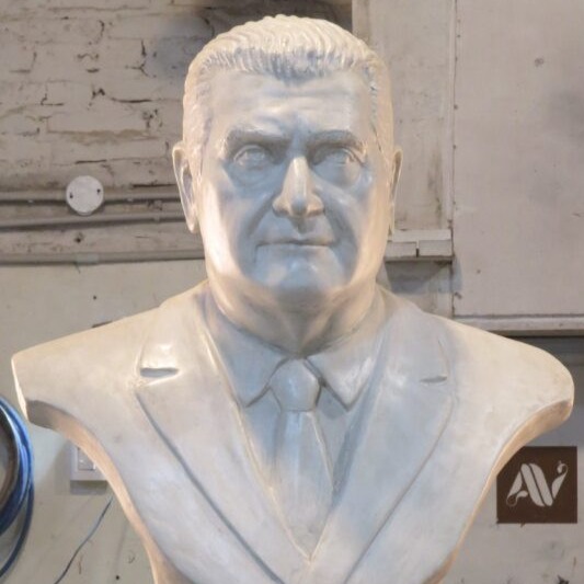 Busto de Avelino Porto