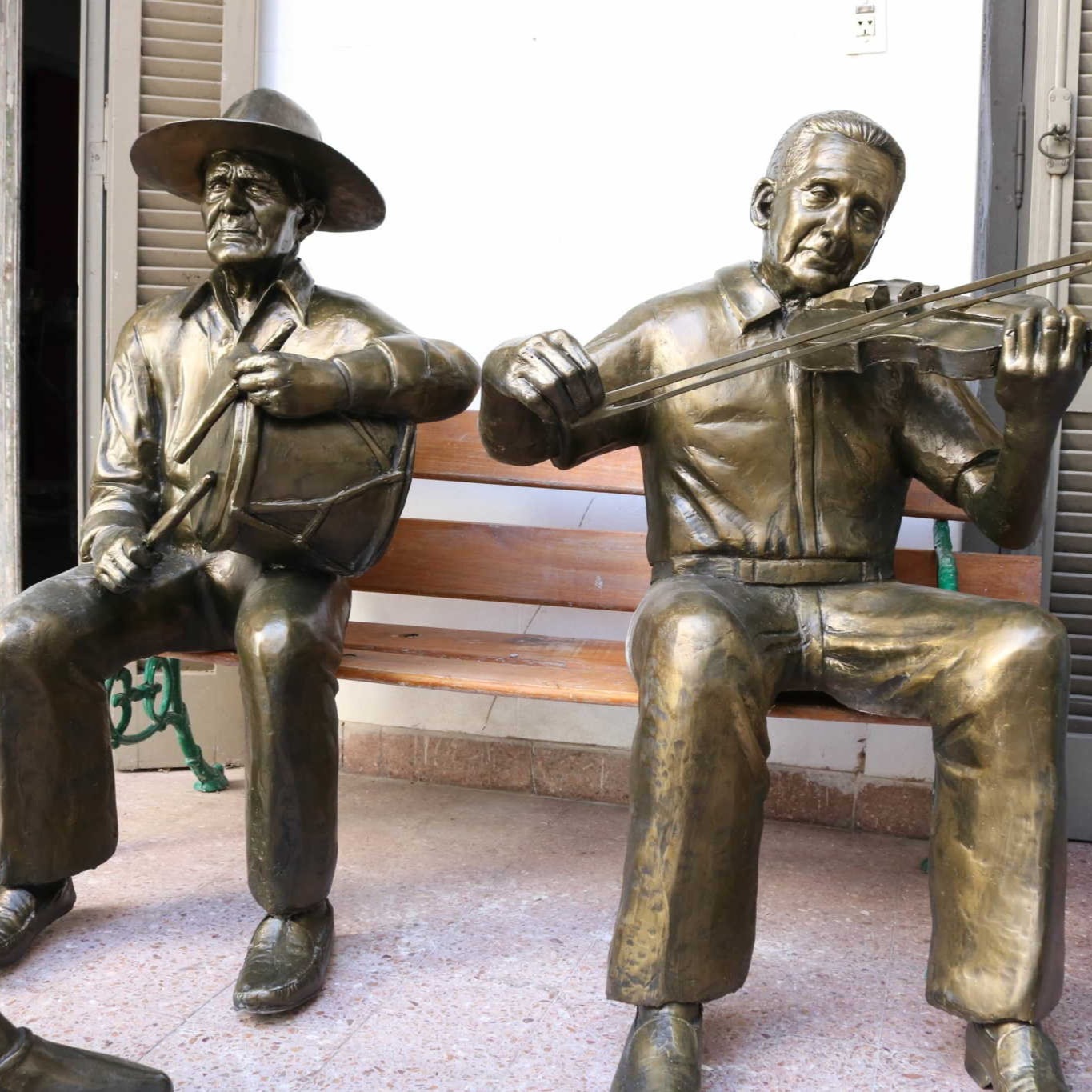Grupo Escultórico – Homenaje a los Artistas