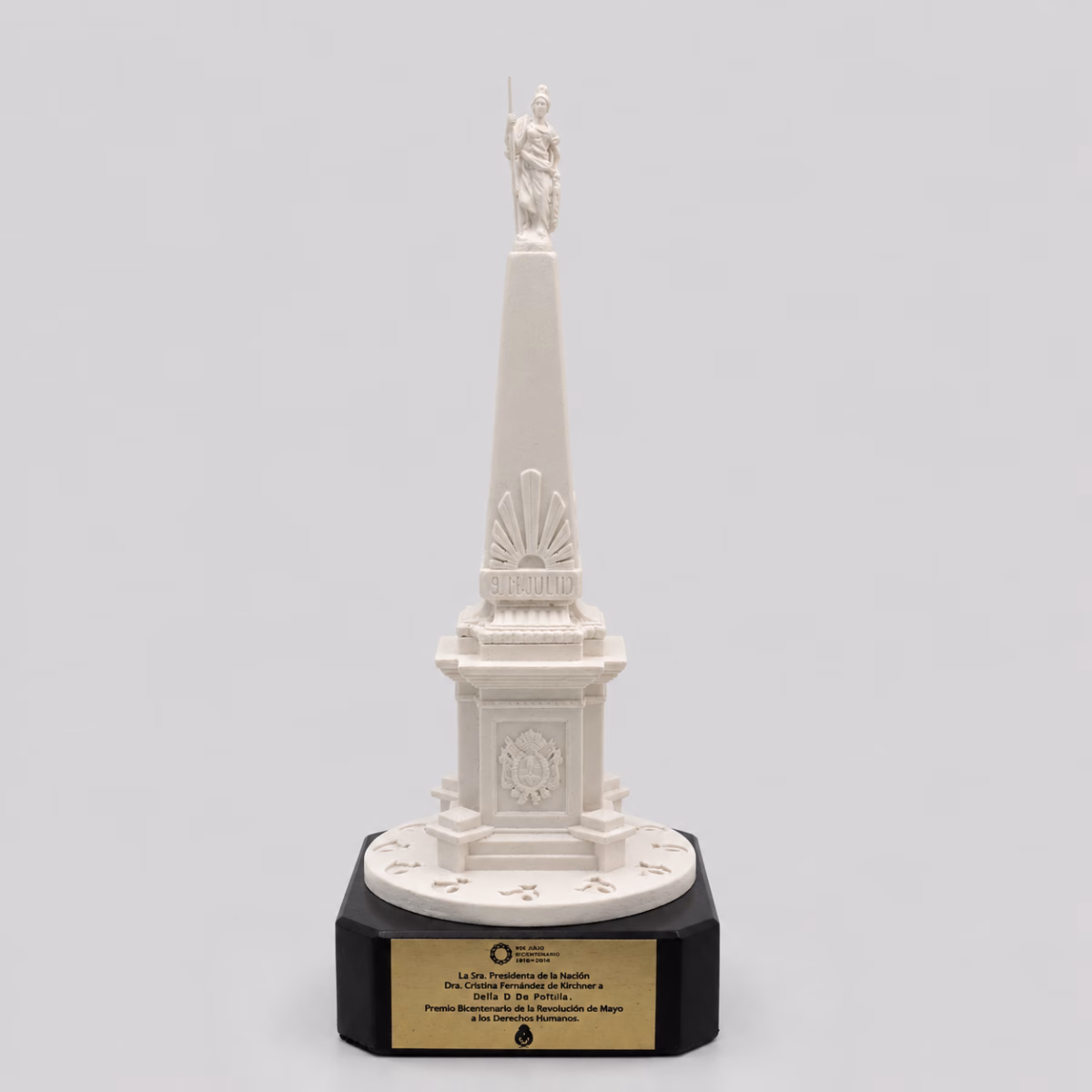 Premio Bicentenario de la Revolución de Mayo a los Derechos Humanos